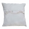 Housse de coussin carrée fond blanc et rayures fil lurex argent fermeture avec des nouettes - IS2